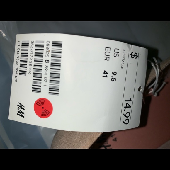 NEW FLATS - Picture 2 of 3